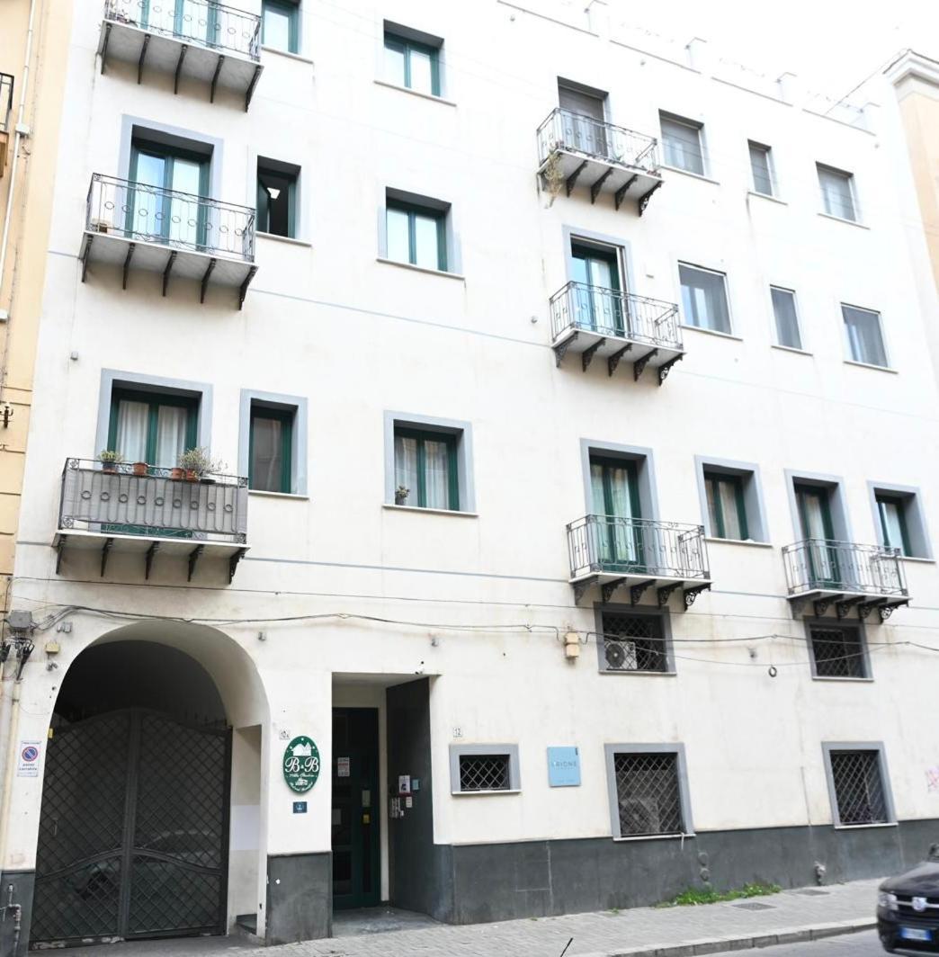 Hotel Terzo Rione à Palerme Extérieur photo